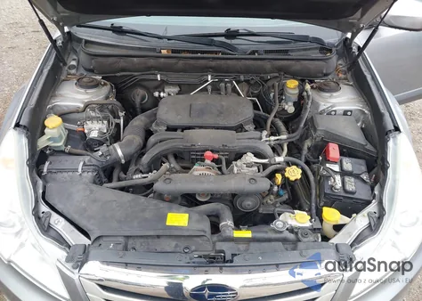 2011 Subaru Outback 2.5I Premium из США, поврежденный, VIN 4S4BRBHC5B3429141